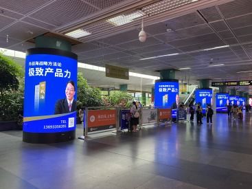 強勢吸睛！許戰海策劃以極致產品力打造機場高鐵硬核廣告